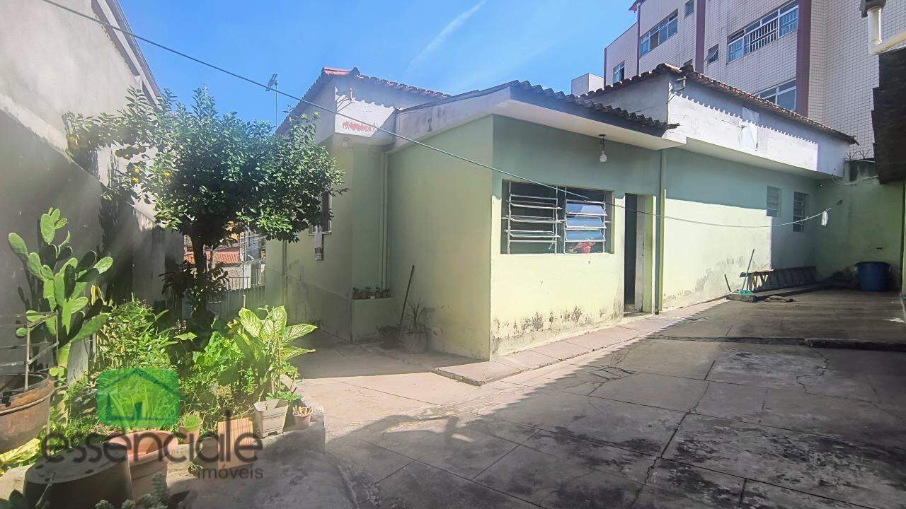 Casa 03 quartos, com suíte, lote 360m2, à venda no Bairro Santa Cruz – Contagem/MG R$ 900.000,00