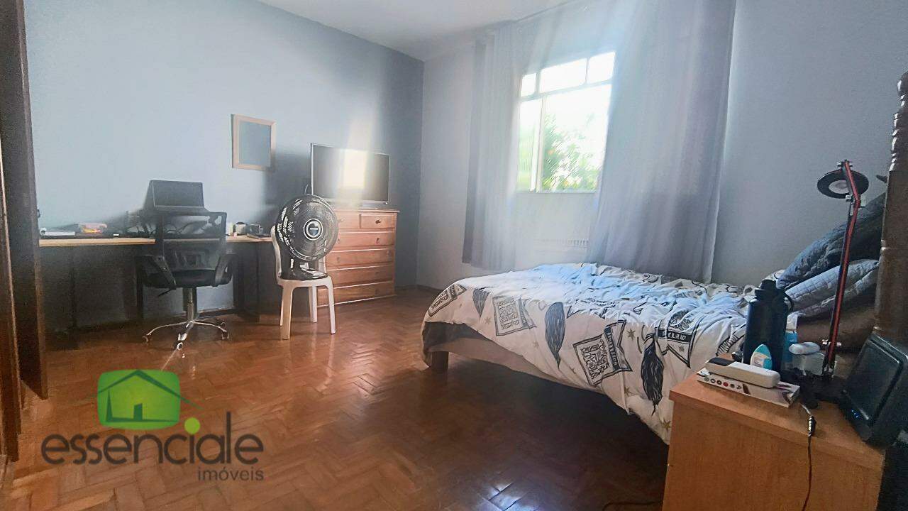 Casa 03 quartos, com suíte, lote 360m2, à venda no Bairro Santa Cruz – Contagem/MG R$ 900.000,00