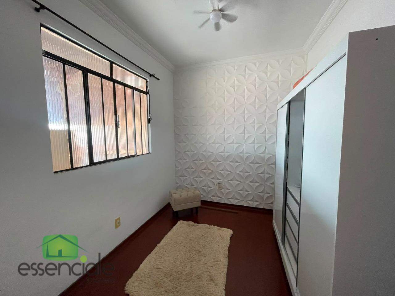 Casa 3 Quartos com Suíte, Hidromassagem, Vista Panorâmica e 4 Vagas no Bairro Santa Helena (Barreiro) à Venda por R$ 950