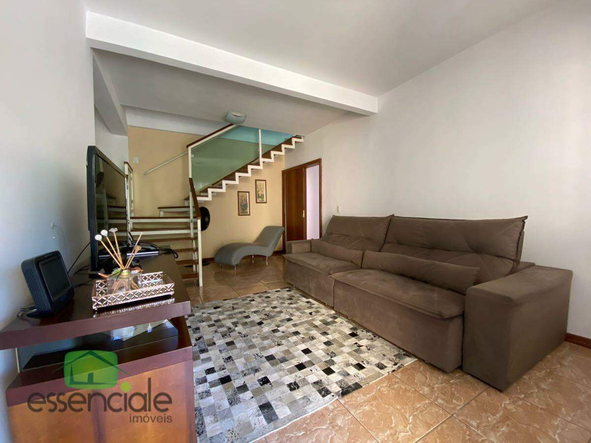Casa com 429 m² e 4 quartos no Novo Eldorado à venda por R$ 1.200.000