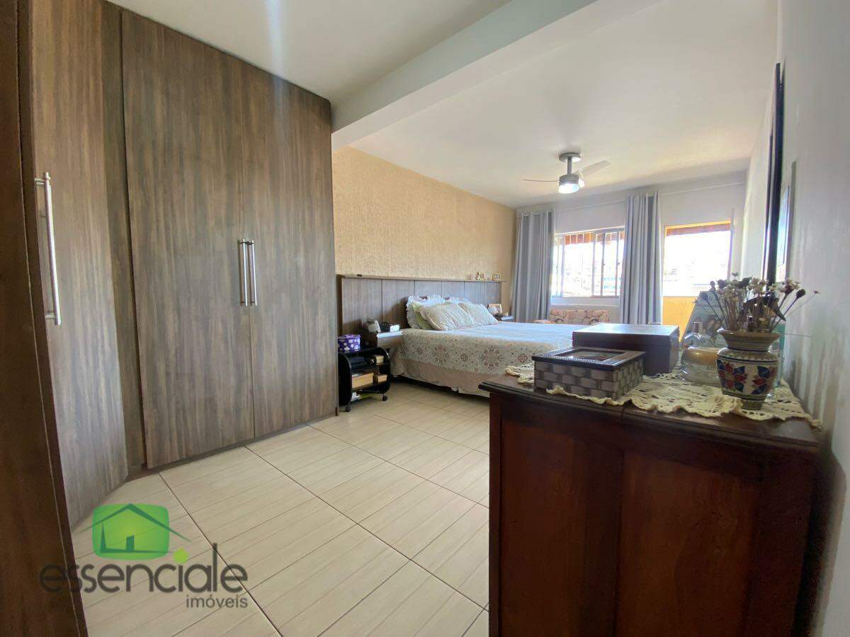 Casa com 429 m² e 4 quartos no Novo Eldorado à venda por R$ 1.200.000