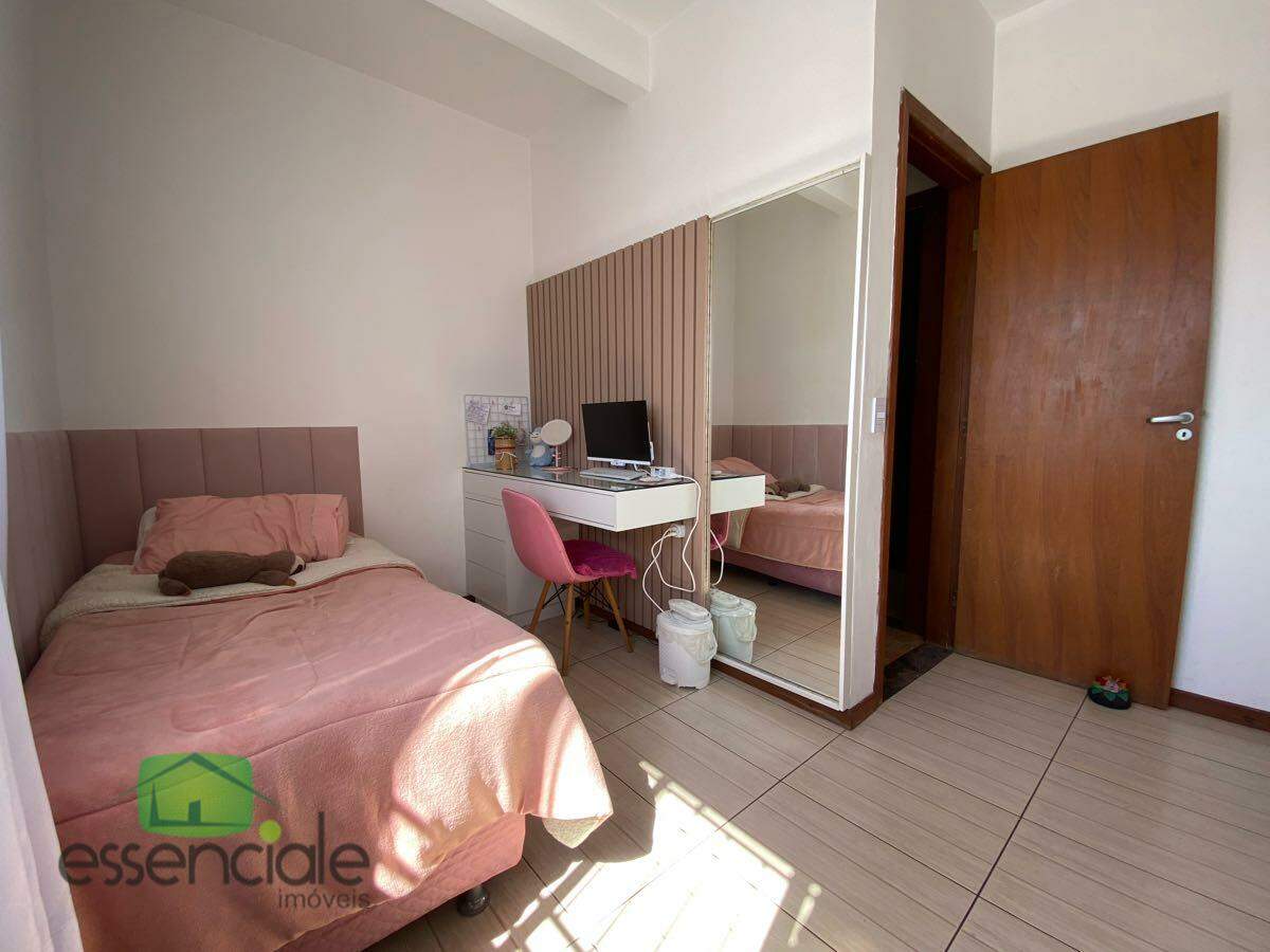 Casa com 429 m² e 4 quartos no Novo Eldorado à venda por R$ 1.200.000