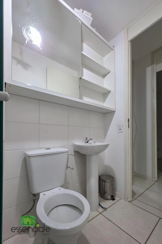 Alugp Apartamento 02 quartos e 1 vaga - Monte Castelo - Contagem/MG Próximo a PUC R$ 2.000,00