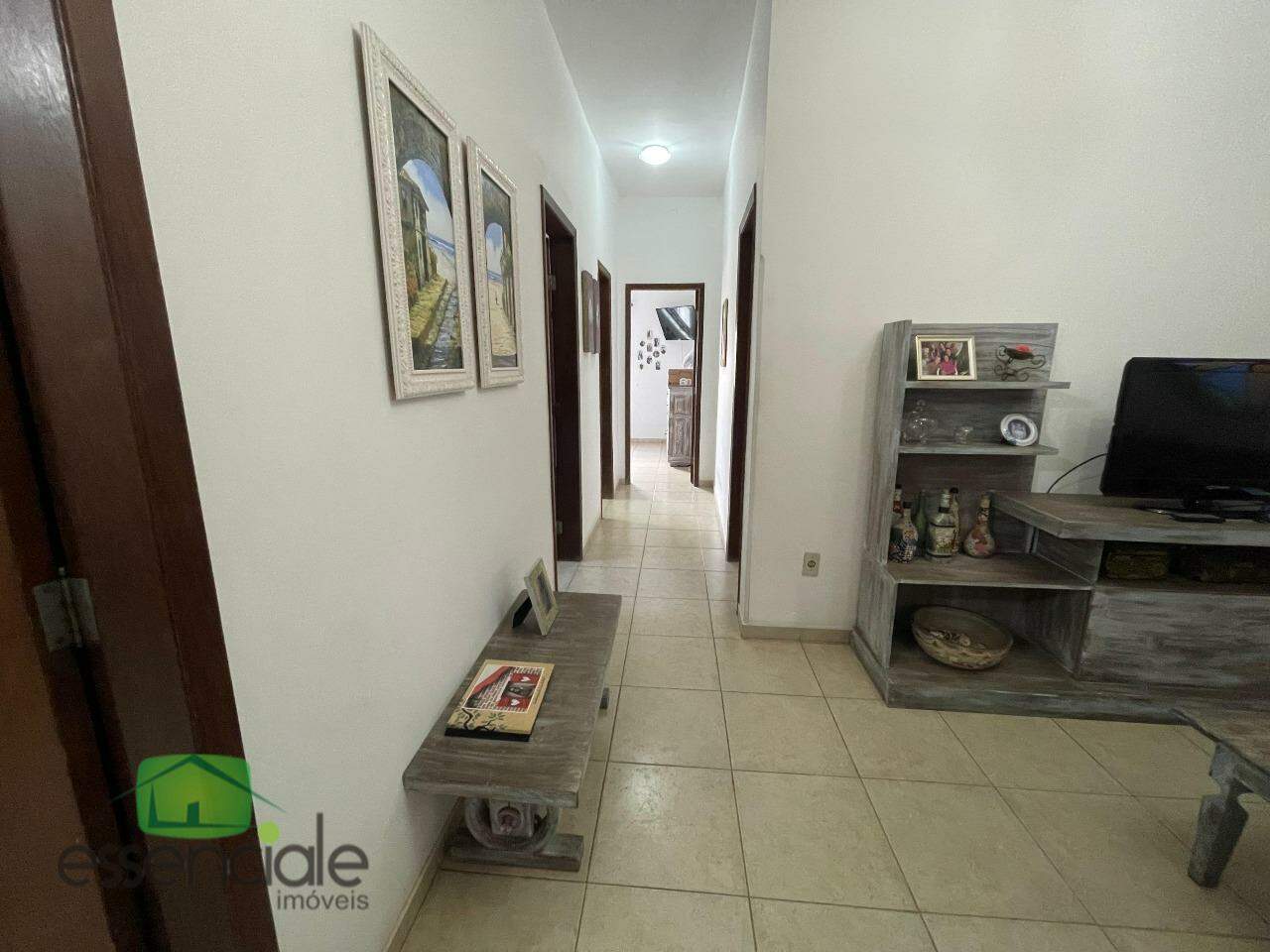 Casa com 120 m² e 4 quartos no bairro Novo Riacho à venda por R$ 990.000