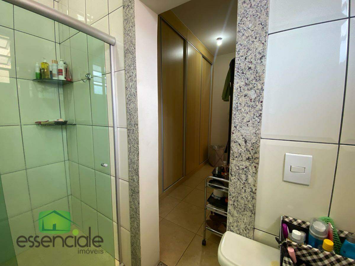 Alugo Caso e 4 quartos no bairro jardim Riacho das Pedras R$ 5.500,00