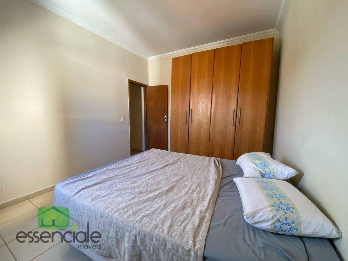 Alugo Caso e 4 quartos no bairro jardim Riacho das Pedras R$ 5.500,00