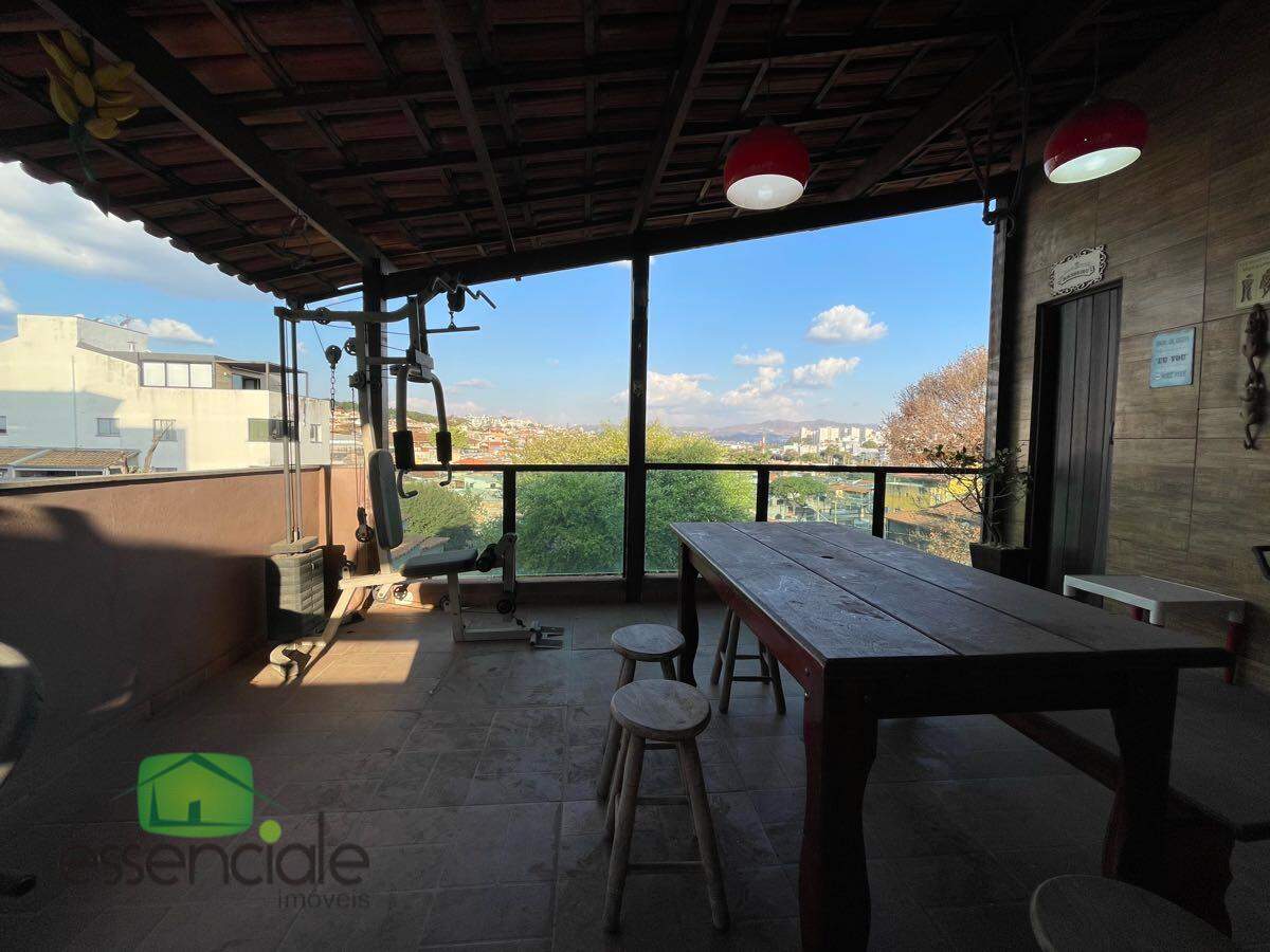 Casa com 380 m² e 6 quartos no bairro água branca à venda por R$1.230.000